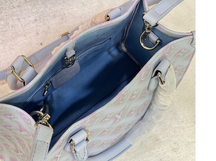 Louis Vuitton Handbags 00101 (2022)