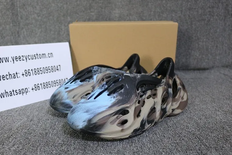Authentic Adidas Yeezy Foam RNNR MX Blue