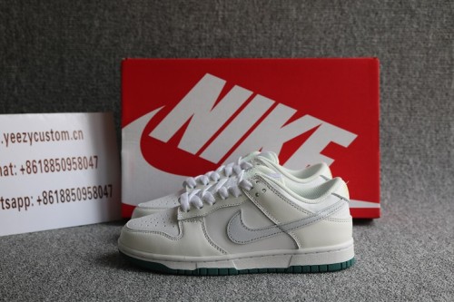 Authentic Nike SB Dunk Low Teal Green