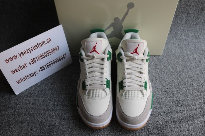 Authentic Nike SB X Air Jordan 4 Pine Green