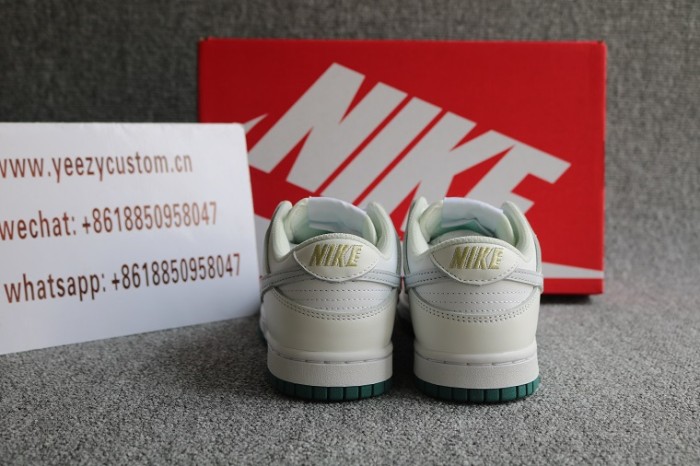 Authentic Nike SB Dunk Low Teal Green