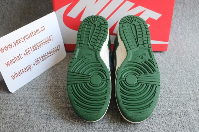 Authentic Nike Dunk Low “Gorge Green”