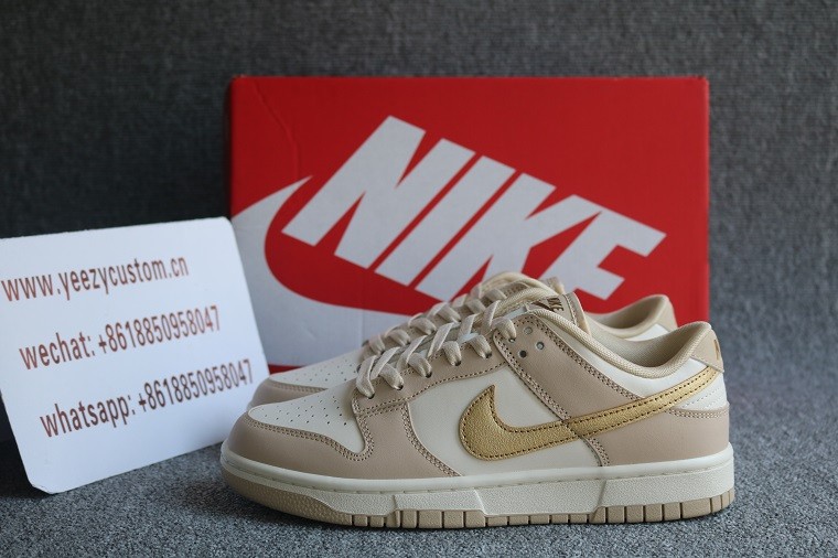 Authentic Nike Dunk Low Ess Trend Womens