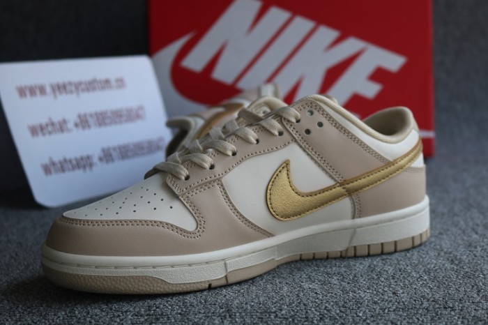 Authentic Nike Dunk Low Ess Trend Womens