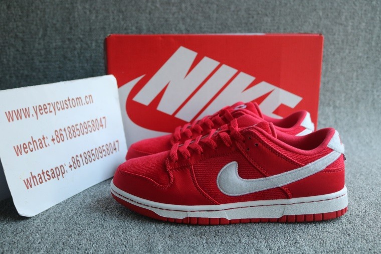 Authentic Nike Dunk Low Valentine Day