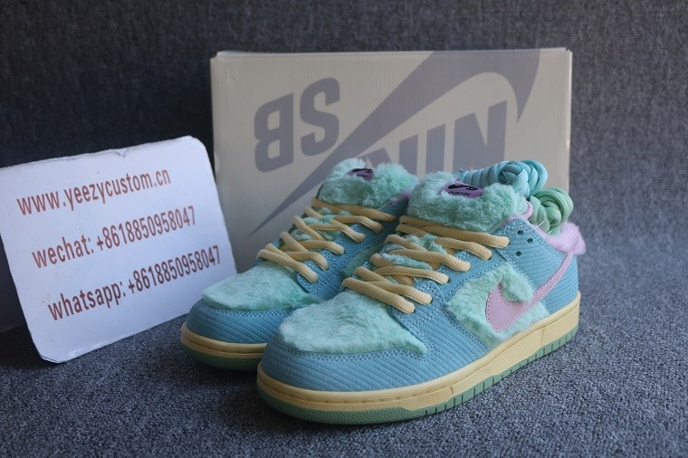 Authentic Verdy X Nike SB Dunk Low Visty