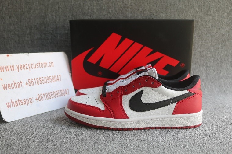 Authentic Air Jordan 1 Low Top Chicago
