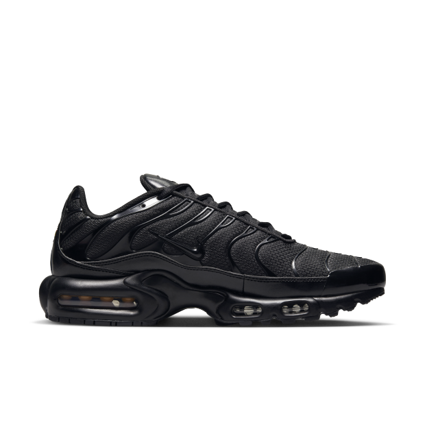 NIKE AIR MAX PLUS