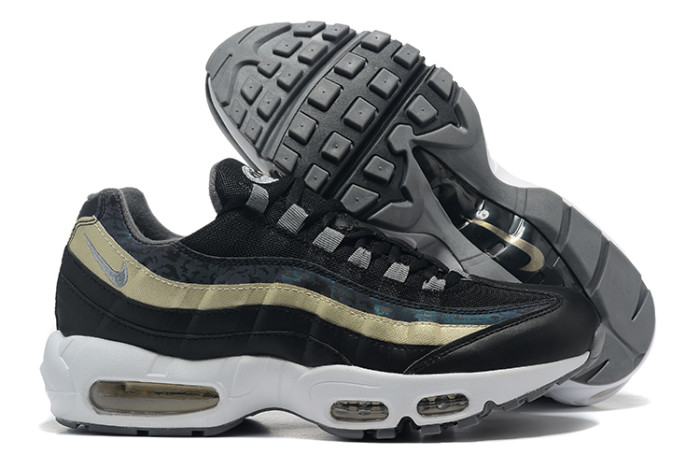 Nike Air Max 95 Nike Street Retro Running Shoe