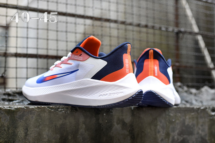 Landing on the Moon Jaka W7