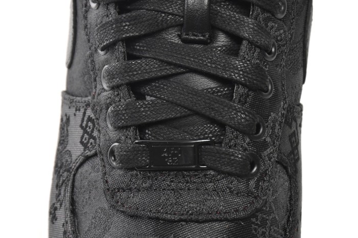 Nike Black Silk 36-46