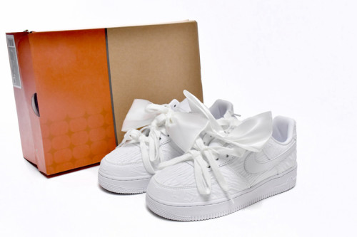 Nike White Day 35.5-42