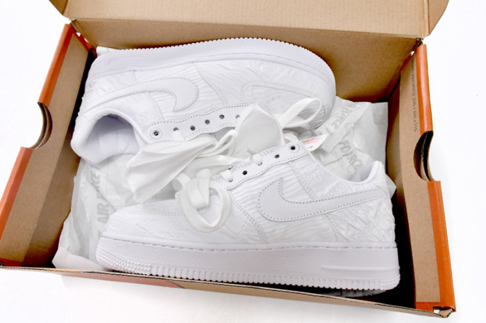 Nike White Day 35.5-42