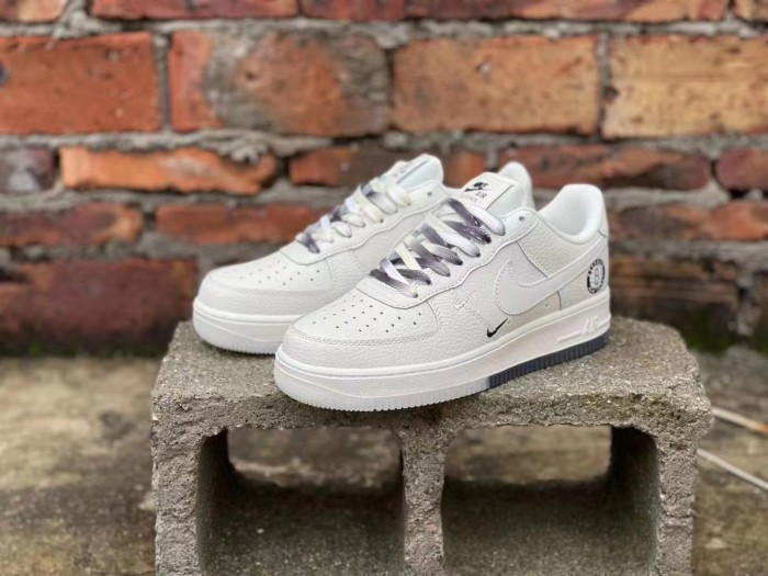 Nike Air Force 1 Low '07  Bicolor Bottom Nets