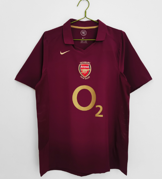 Arsenal 2005/2006 home retro shirt