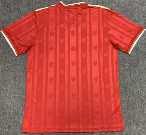 Liverpool 1985/1986 home retro shirt