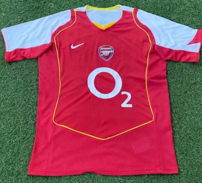 Arsenal 2004/2005 home retro shirt