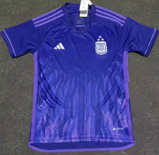 Argentia 2022/2023 away shirt Messi (3 stars)