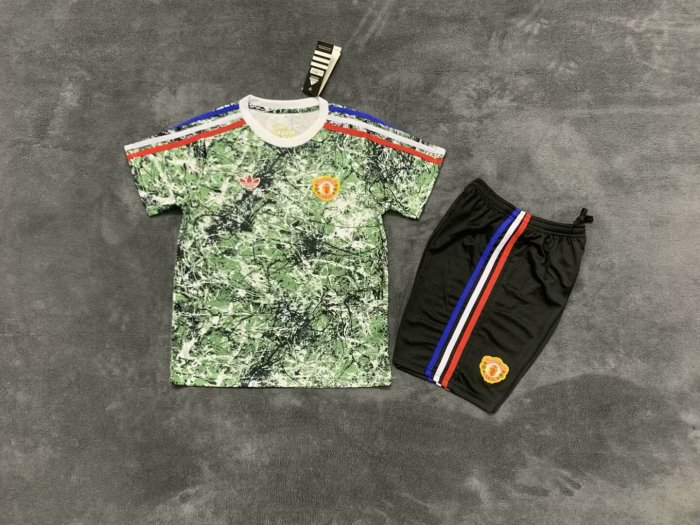 23-24 Manchester United