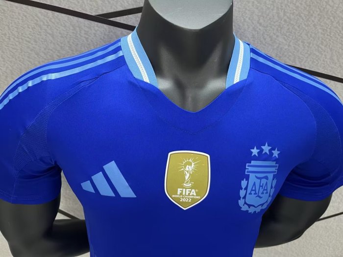24-25 Argentina away pass version of the jersey