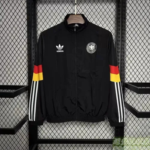 2024 German one-sided trench coat in black