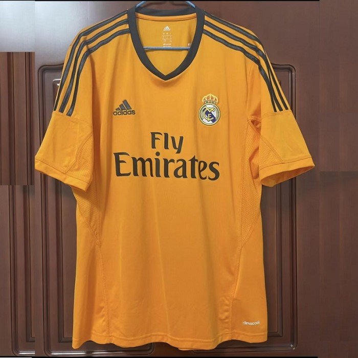 Retro 13/14 Real Madrid third