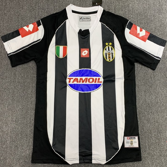 Retro 02/03 Juventus home