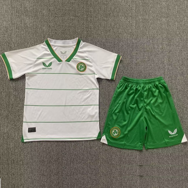 23/24 Ireland Away Kids kit with sock