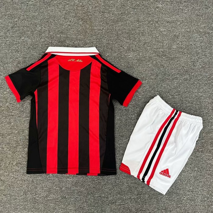 Retro 09/10 AC Milan home kids kit