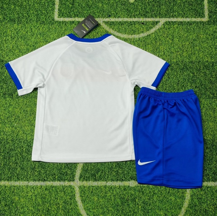 25/26 England home kids kit