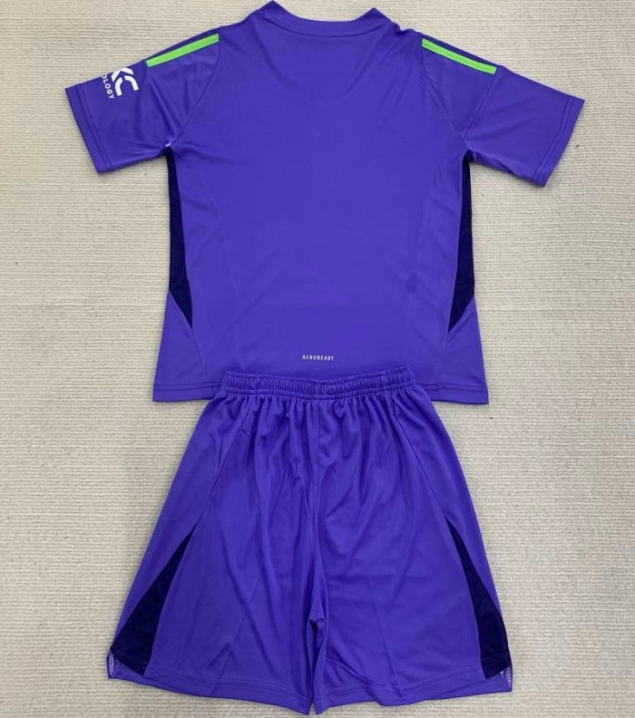 24/25 Manchester United Purple goalkeeper Adult Set