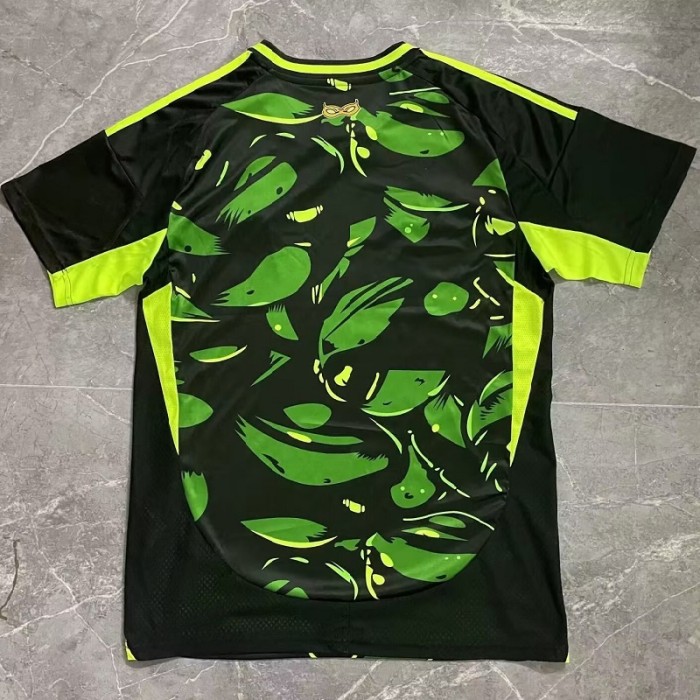 24/25 Real Madrid Training clothes green