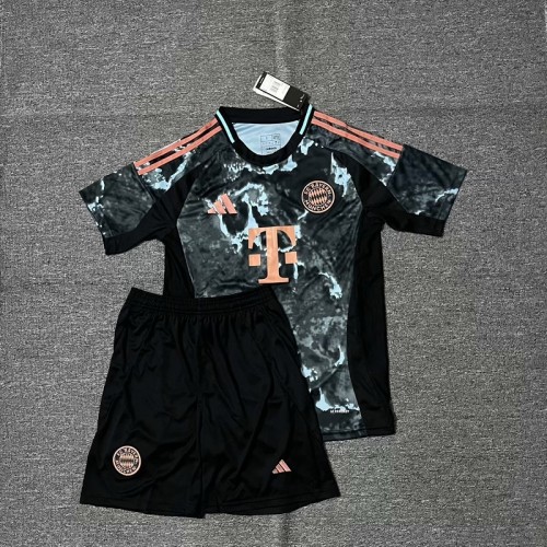 24/25 bayern munich Away  Adult Set