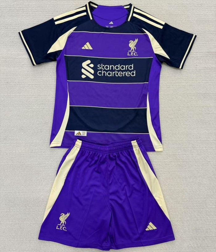 25/26 Liverpool Special Edition Adult set