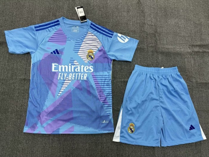 24/25 Real Madrid goalkeeper  Adult Set