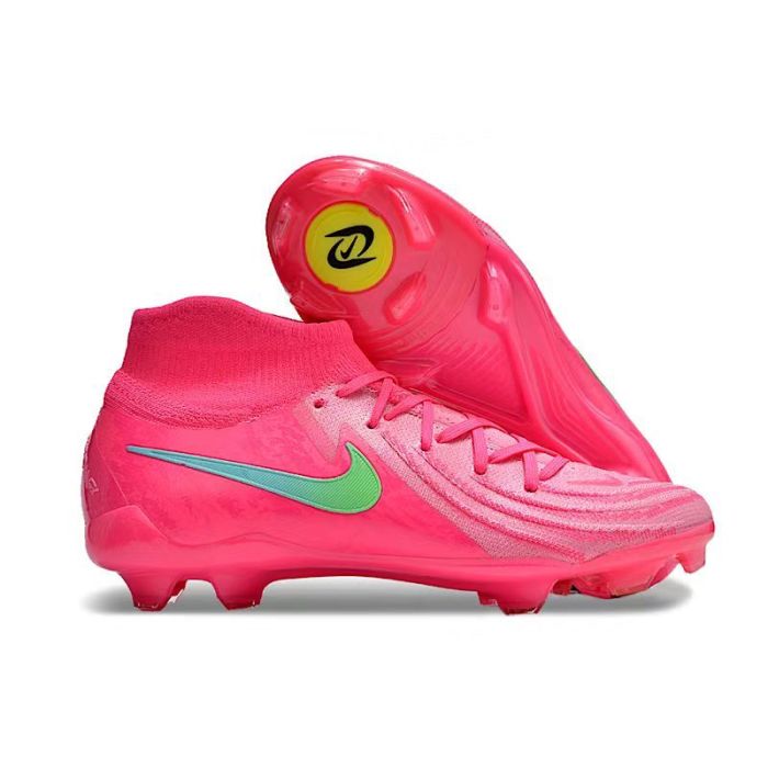 Nike Phantom Luna FG football boots