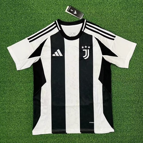 24/25 Juventus home football Jersey