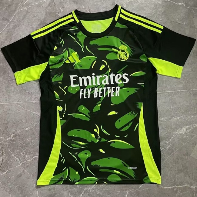 24/25 Real Madrid Training clothes green