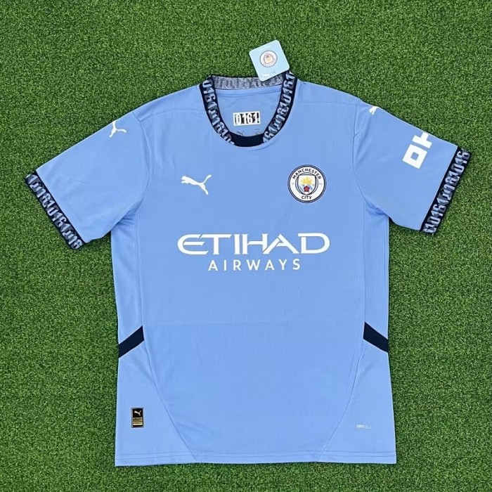 24/25 Manchester City home football jersey