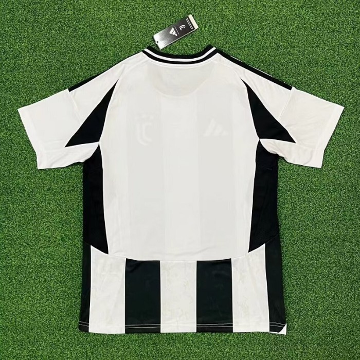 24/25 Juventus home football Jersey