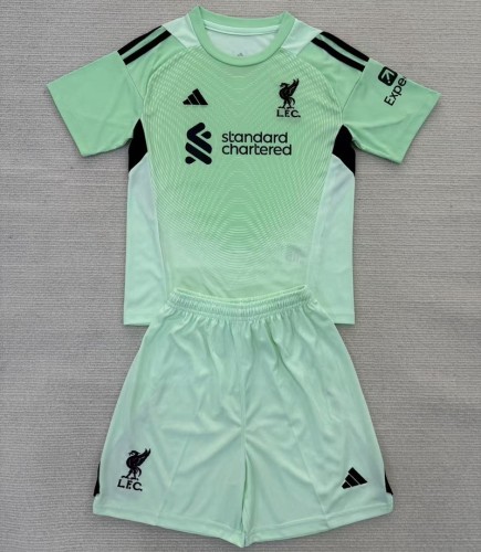 25/26 Liverpool goalkeeper kids kit green