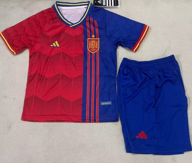 25/26 Spain home kids kit