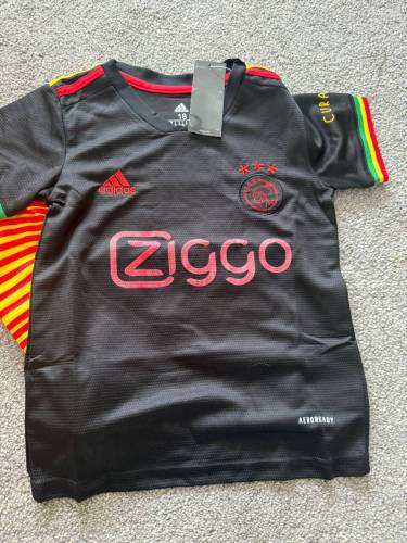 21/22 Ajax Away kids kit