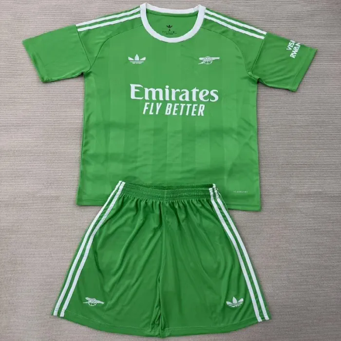 25/26 Arsenal goalkeeper Adult Set