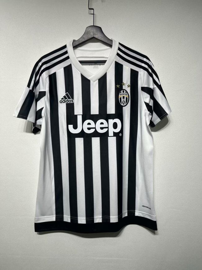 Retro 15/16 Juventus home