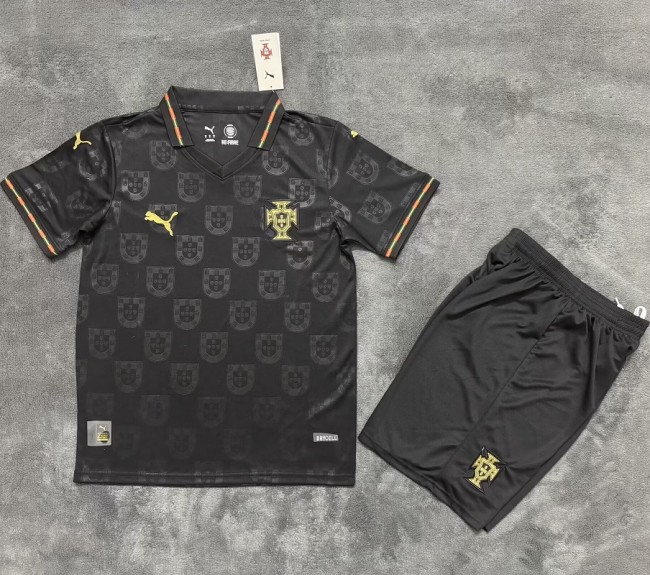 25/26 Portugal Away Adult Set