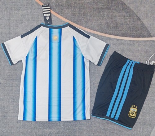 25/26 Argentina home kids kit
