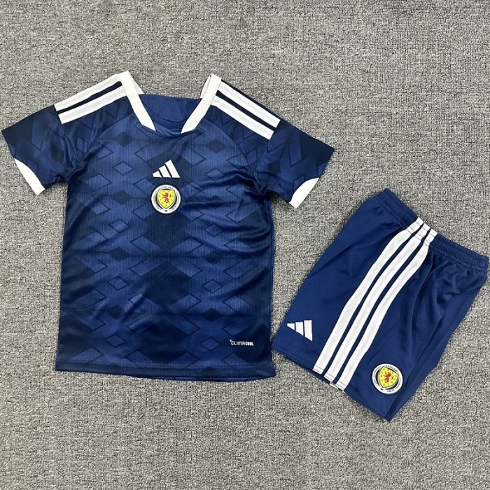 25/26 Scotland home kids kit