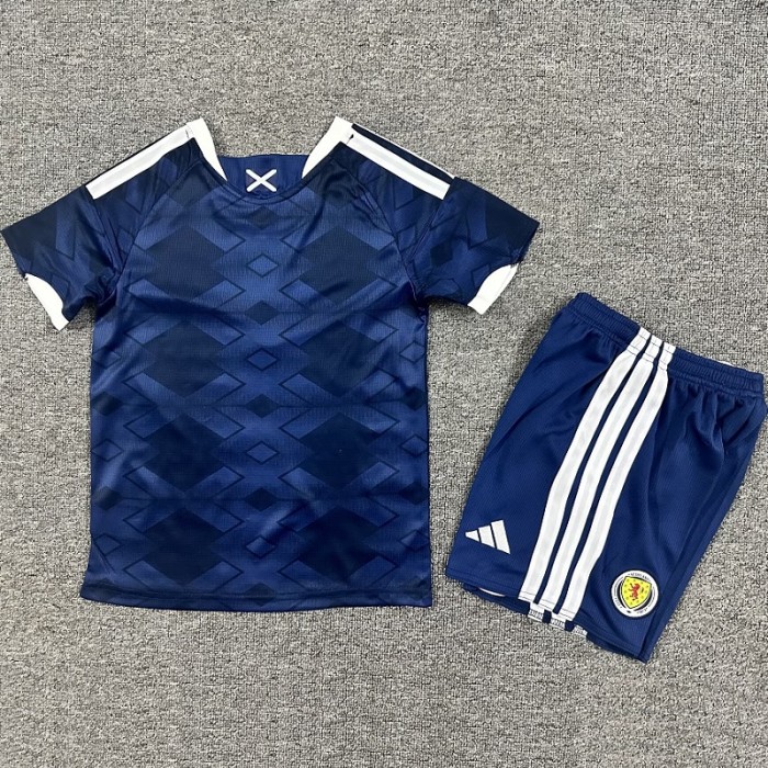 25/26 Scotland home kids kit