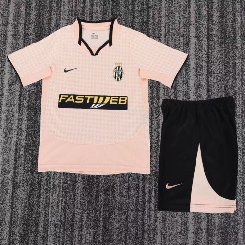 Retro 03/04 Juventus Away kids kit